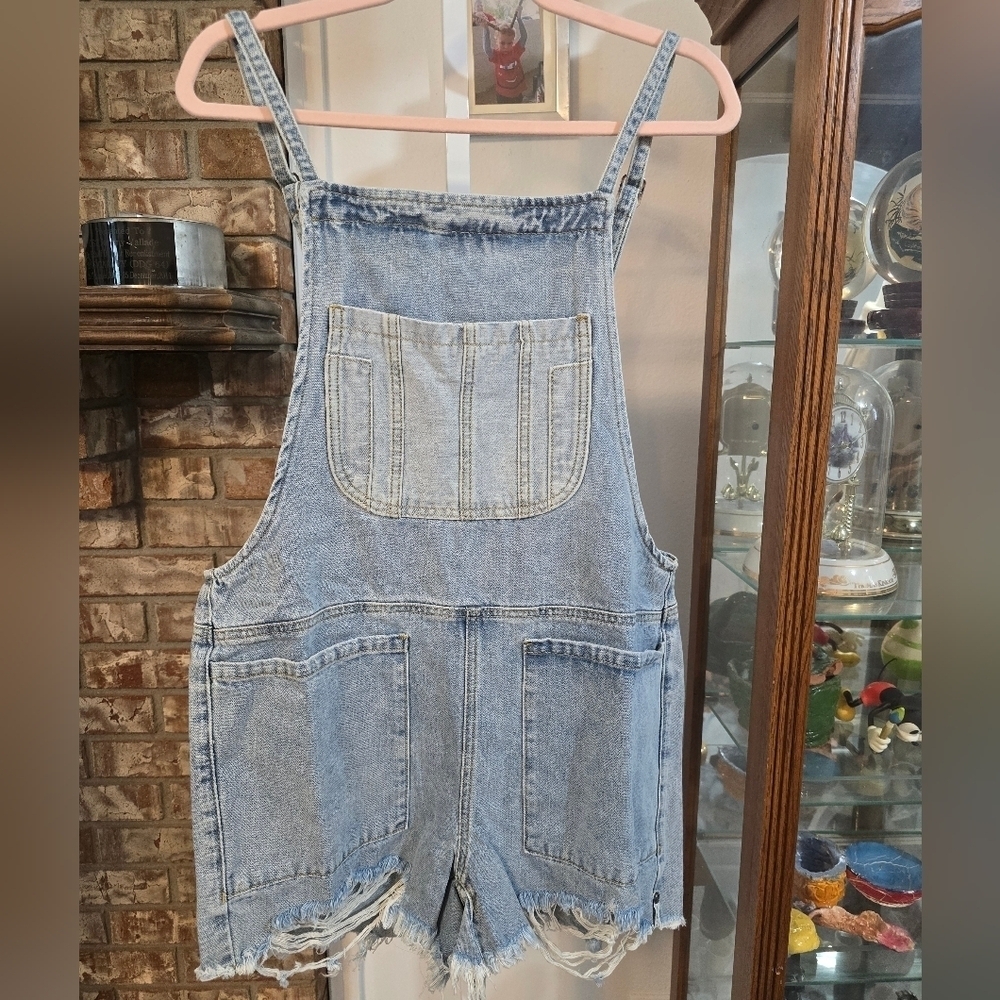 One Teaspoon Hendrixe pini denim playsuit. This is shorts